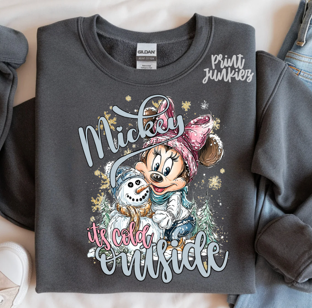 It's Cold Outside Mouse - DTF