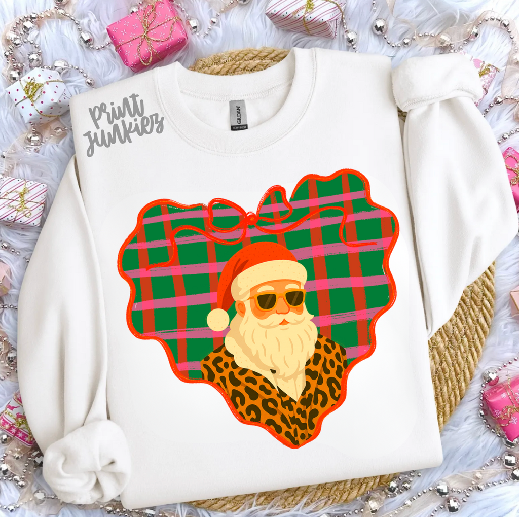 Retro Santa Heart - DTF